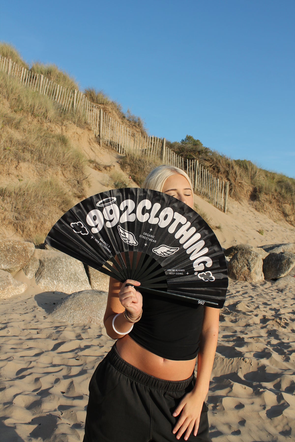 festival fan
